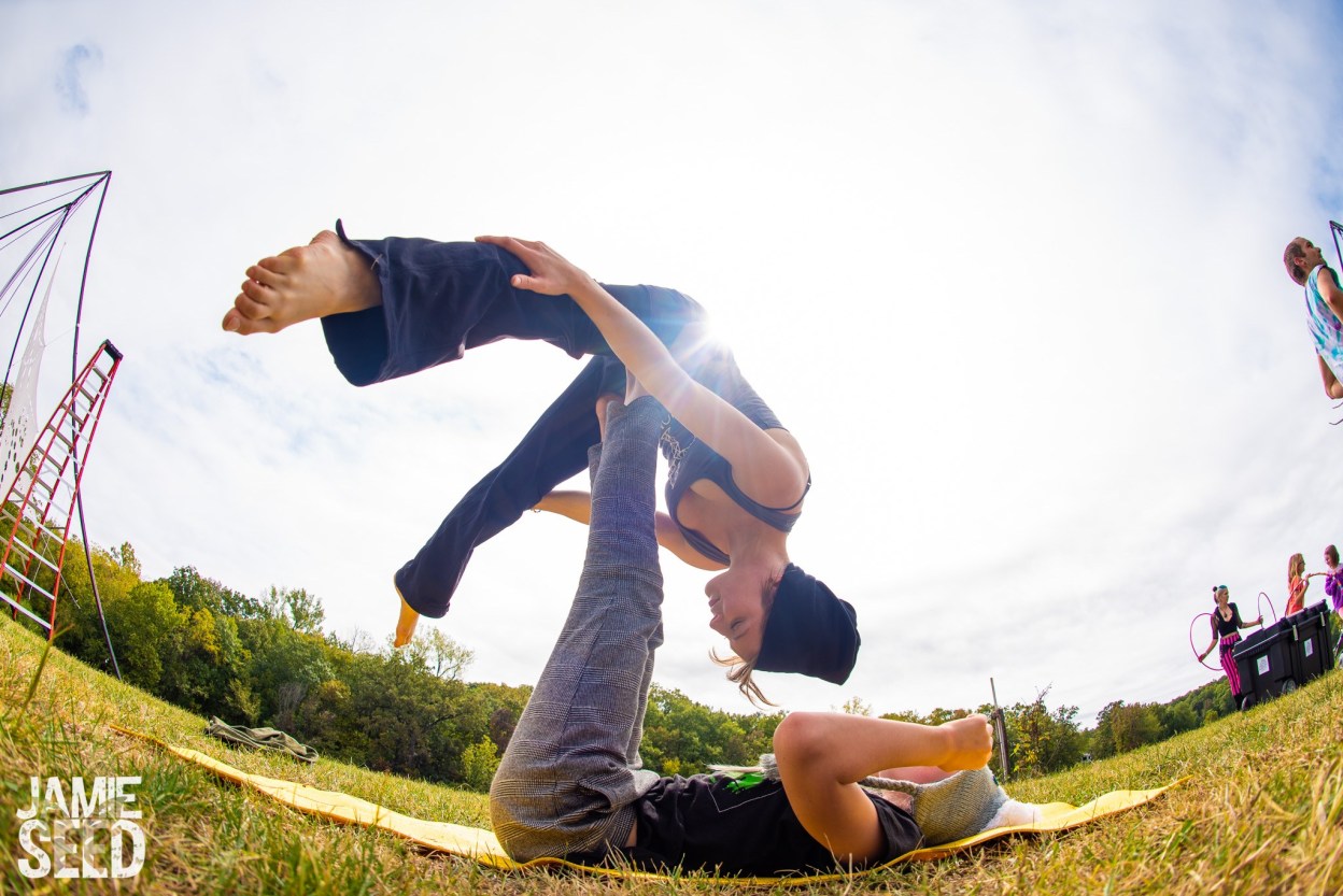 acroyoga2